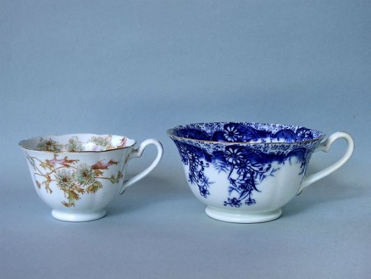 CENTURY 07 Tea & Demi Cups